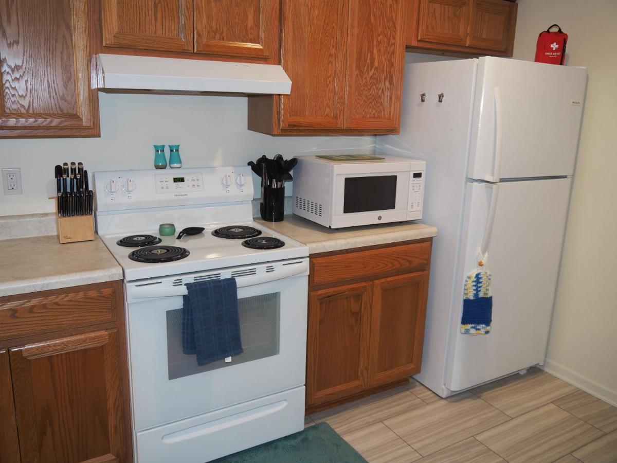 New! The Blessing - A Cute And Cozy Apartment! Benzonia 外观 照片