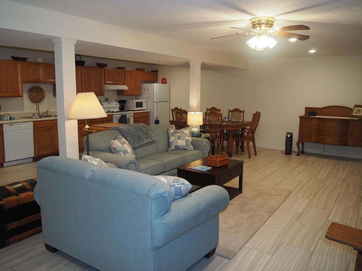 New! The Blessing - A Cute And Cozy Apartment! Benzonia 外观 照片