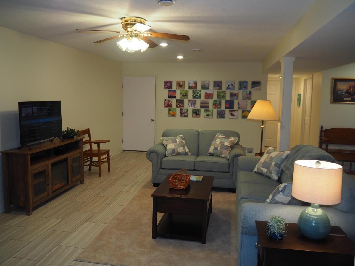 New! The Blessing - A Cute And Cozy Apartment! Benzonia 外观 照片